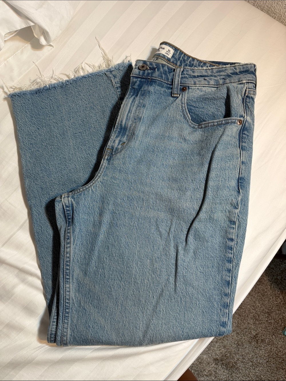 Abercrombie & Fitch Light Blue Relaxed Men’s Jeans